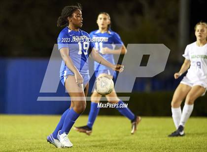 Thumbnail 2 in Stanton vs Beachside (FHSAA 4A Regional Quarterfinal) photogallery.