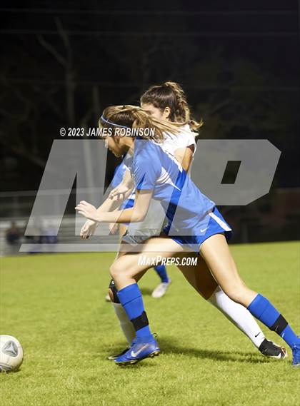 Thumbnail 1 in Stanton vs Beachside (FHSAA 4A Regional Quarterfinal) photogallery.