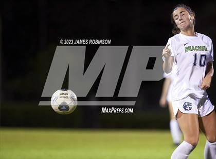 Thumbnail 1 in Stanton vs Beachside (FHSAA 4A Regional Quarterfinal) photogallery.