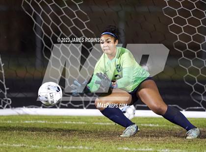 Thumbnail 3 in Stanton vs Beachside (FHSAA 4A Regional Quarterfinal) photogallery.