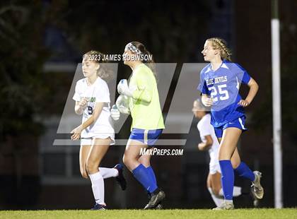 Thumbnail 2 in Stanton vs Beachside (FHSAA 4A Regional Quarterfinal) photogallery.