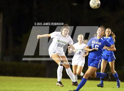 Thumbnail 3 in Stanton vs Beachside (FHSAA 4A Regional Quarterfinal) photogallery.