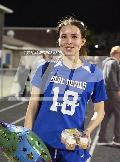 Thumbnail 3 in Stanton vs Beachside (FHSAA 4A Regional Quarterfinal) photogallery.