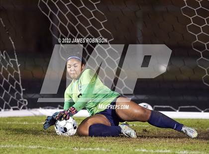 Thumbnail 1 in Stanton vs Beachside (FHSAA 4A Regional Quarterfinal) photogallery.
