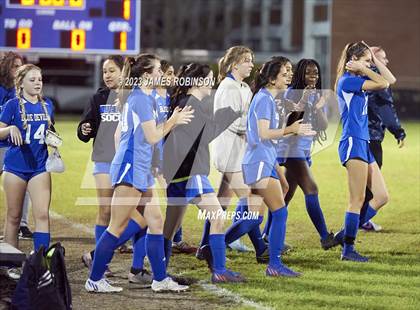 Thumbnail 1 in Stanton vs Beachside (FHSAA 4A Regional Quarterfinal) photogallery.