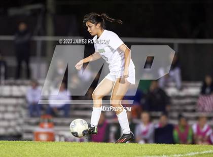 Thumbnail 1 in Stanton vs Beachside (FHSAA 4A Regional Quarterfinal) photogallery.