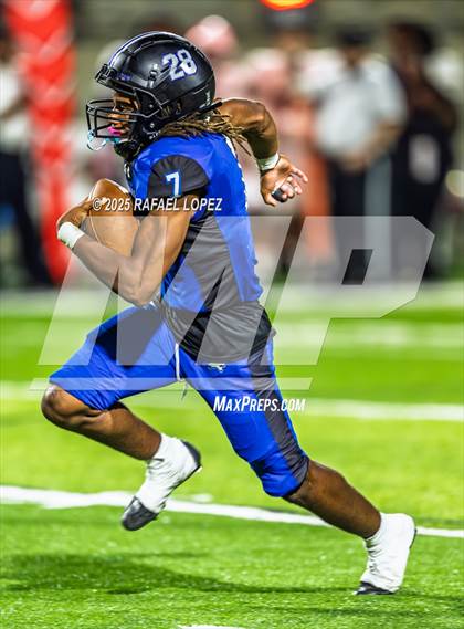 Thumbnail 1 in Benjamin Davis @ Dekaney photogallery.