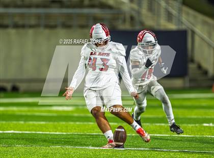 Thumbnail 1 in Benjamin Davis @ Dekaney photogallery.