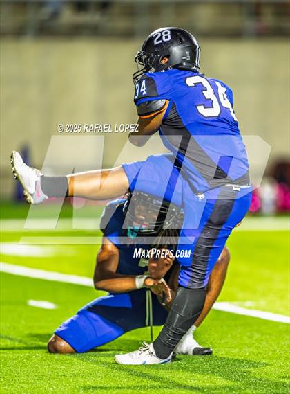 Thumbnail 1 in Benjamin Davis @ Dekaney photogallery.