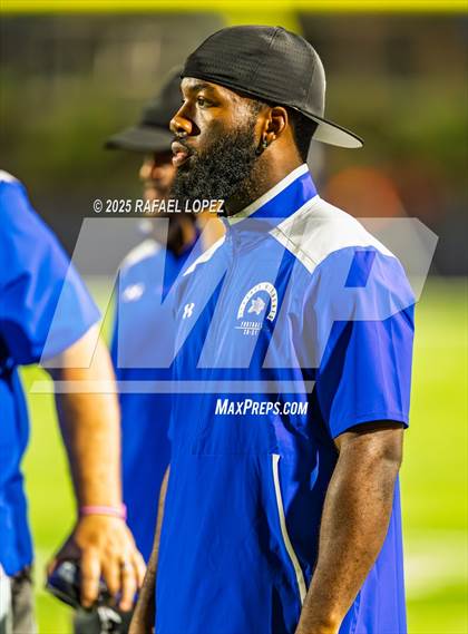 Thumbnail 1 in Benjamin Davis @ Dekaney photogallery.