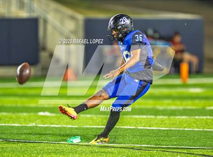 Thumbnail 2 in Benjamin Davis @ Dekaney photogallery.