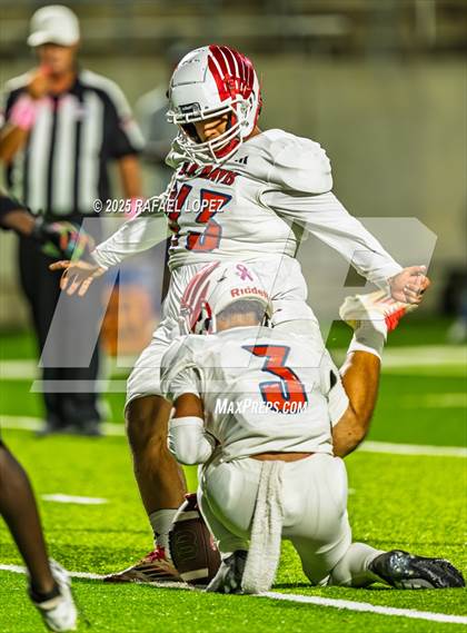 Thumbnail 1 in Benjamin Davis @ Dekaney photogallery.