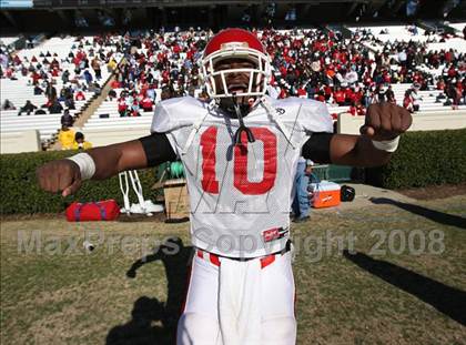 Thumbnail 1 in Byrd vs. Seventy-First (NCHSAA 4-A Football Final) photogallery.