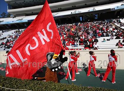 Thumbnail 1 in Byrd vs. Seventy-First (NCHSAA 4-A Football Final) photogallery.