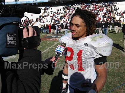 Thumbnail 3 in Byrd vs. Seventy-First (NCHSAA 4-A Football Final) photogallery.