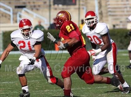 Thumbnail 2 in Byrd vs. Seventy-First (NCHSAA 4-A Football Final) photogallery.