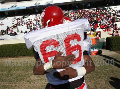 Thumbnail 1 in Byrd vs. Seventy-First (NCHSAA 4-A Football Final) photogallery.