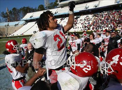Thumbnail 3 in Byrd vs. Seventy-First (NCHSAA 4-A Football Final) photogallery.