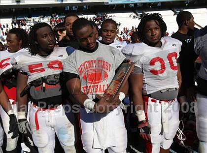 Thumbnail 3 in Byrd vs. Seventy-First (NCHSAA 4-A Football Final) photogallery.