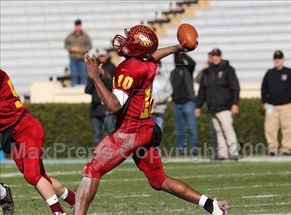 Thumbnail 2 in Byrd vs. Seventy-First (NCHSAA 4-A Football Final) photogallery.