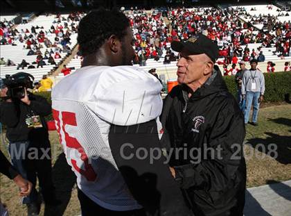 Thumbnail 2 in Byrd vs. Seventy-First (NCHSAA 4-A Football Final) photogallery.