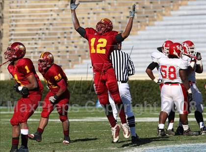 Thumbnail 2 in Byrd vs. Seventy-First (NCHSAA 4-A Football Final) photogallery.