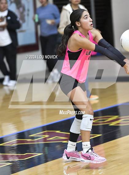 Thumbnail 1 in Legacy Academy vs. West Las Vegas photogallery.