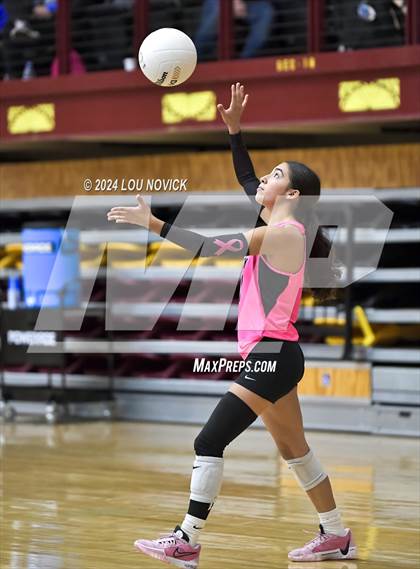 Thumbnail 2 in Legacy Academy vs. West Las Vegas photogallery.