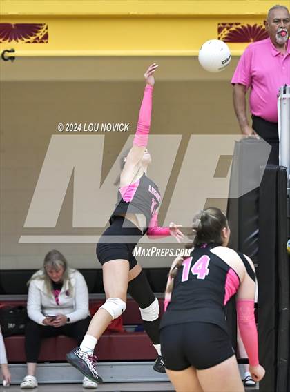 Thumbnail 3 in Legacy Academy vs. West Las Vegas photogallery.
