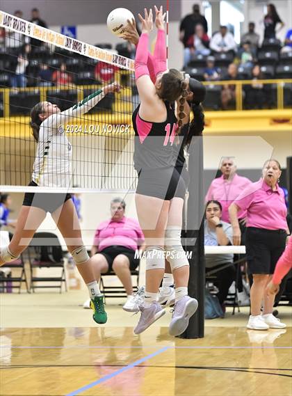 Thumbnail 2 in Legacy Academy vs. West Las Vegas photogallery.