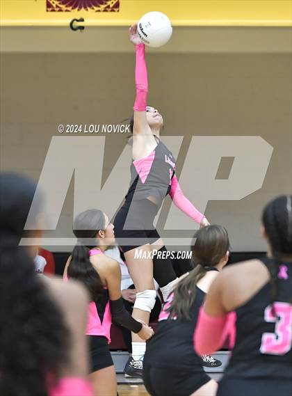 Thumbnail 3 in Legacy Academy vs. West Las Vegas photogallery.