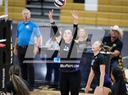 Thumbnail 2 in Longmont vs Green Mountain (CHSAA 4A Regional) photogallery.