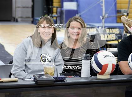 Thumbnail 1 in Longmont vs Green Mountain (CHSAA 4A Regional) photogallery.