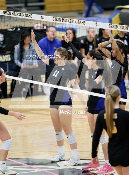 Thumbnail 2 in Longmont vs Green Mountain (CHSAA 4A Regional) photogallery.