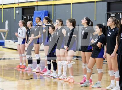 Thumbnail 2 in Longmont vs Green Mountain (CHSAA 4A Regional) photogallery.