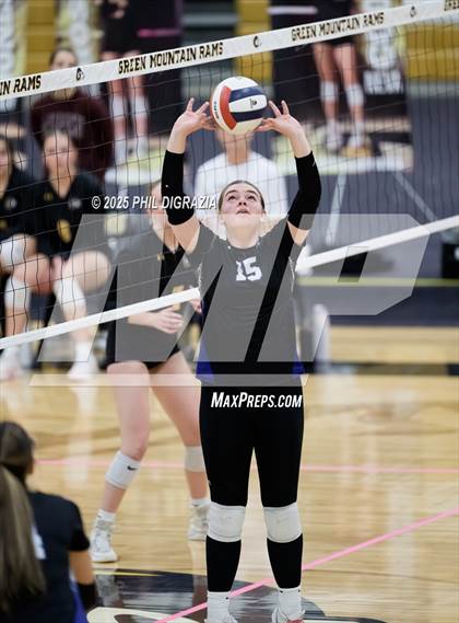 Thumbnail 3 in Longmont vs Green Mountain (CHSAA 4A Regional) photogallery.