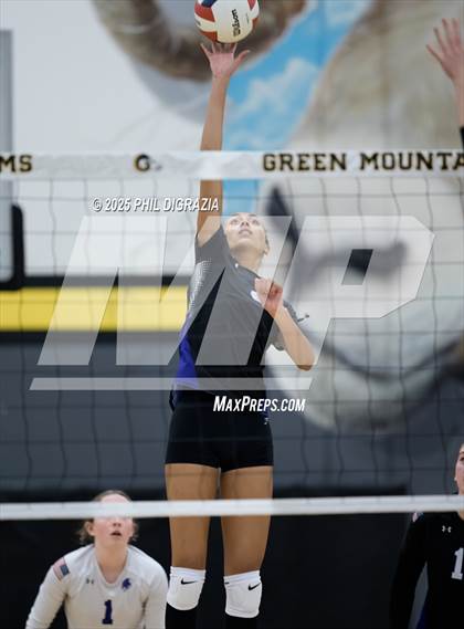 Thumbnail 3 in Longmont vs Green Mountain (CHSAA 4A Regional) photogallery.