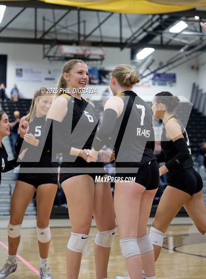 Thumbnail 1 in Longmont vs Green Mountain (CHSAA 4A Regional) photogallery.