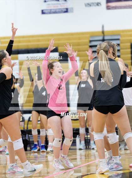 Thumbnail 2 in Longmont vs Green Mountain (CHSAA 4A Regional) photogallery.