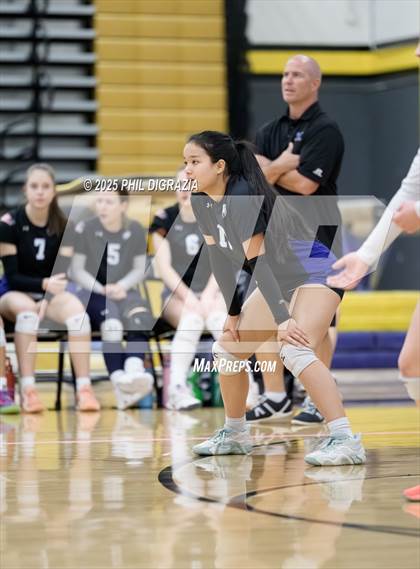 Thumbnail 2 in Longmont vs Green Mountain (CHSAA 4A Regional) photogallery.