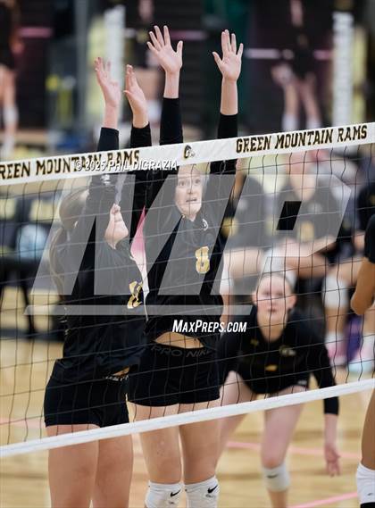 Thumbnail 2 in Longmont vs Green Mountain (CHSAA 4A Regional) photogallery.