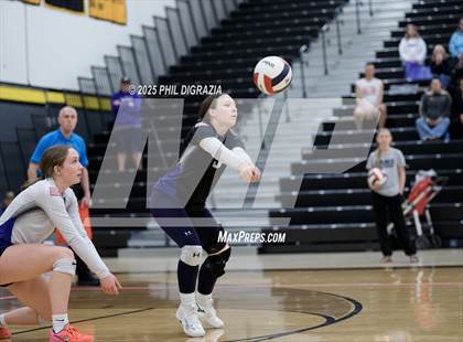 Thumbnail 1 in Longmont vs Green Mountain (CHSAA 4A Regional) photogallery.