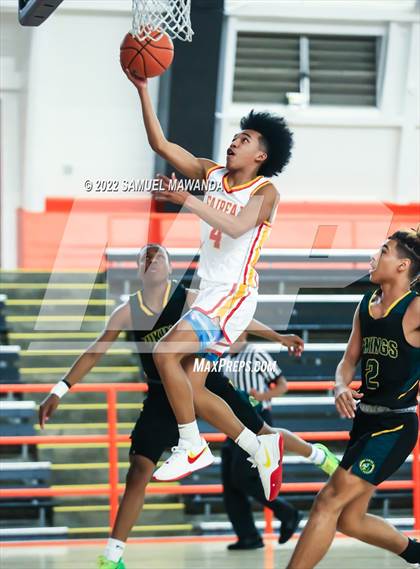 Thumbnail 3 in Fairfax vs Blair (Beverly Hills Tournament) photogallery.