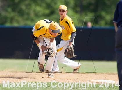 Thumbnail 1 in St. Joseph Regional vs. St. John-Vianney (NJSIAA Non-Public B Final) photogallery.