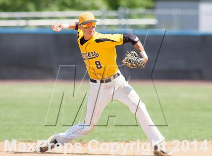 Thumbnail 3 in St. Joseph Regional vs. St. John-Vianney (NJSIAA Non-Public B Final) photogallery.
