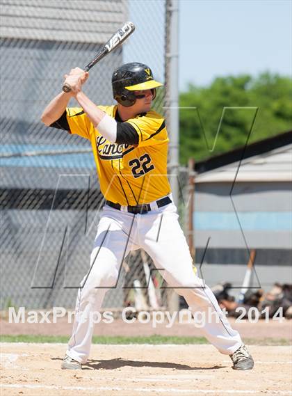 Thumbnail 2 in St. Joseph Regional vs. St. John-Vianney (NJSIAA Non-Public B Final) photogallery.