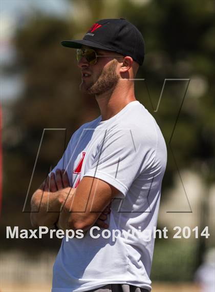 Thumbnail 1 in Palos Verdes vs Foothill (CIF SS Championships) photogallery.