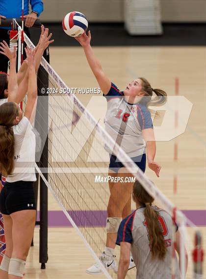 Thumbnail 2 in Brentwood Academy @ Father Ryan photogallery.