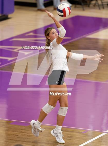 Thumbnail 3 in Brentwood Academy @ Father Ryan photogallery.