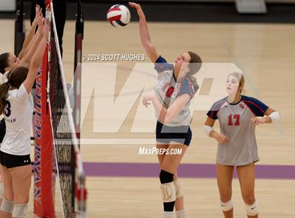 Thumbnail 3 in Brentwood Academy @ Father Ryan photogallery.